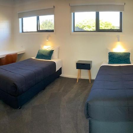 Anchor Wheel Motel เซนต์เฮเลนส์ ภายนอก รูปภาพ