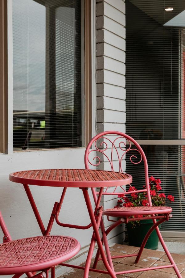 Anchor Wheel Motel เซนต์เฮเลนส์ ภายนอก รูปภาพ